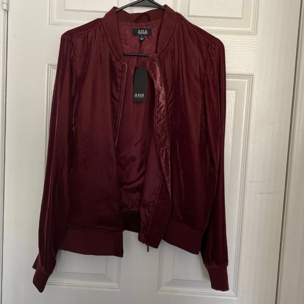 A.N.A. Women’s velvet bomber jacket